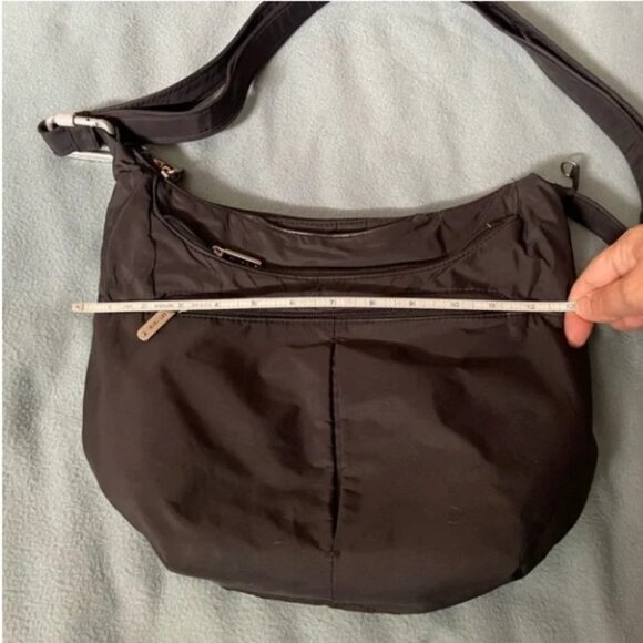 TRAVELON’s Anti-Theft Black Nylon Crossbody Bag - Picture 15 of 16